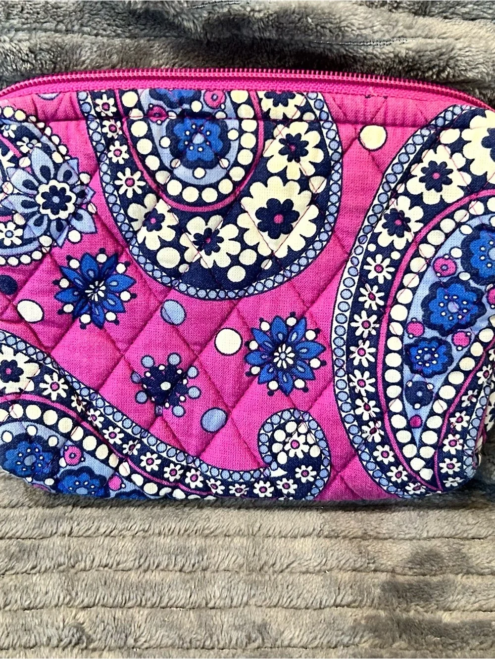 Vera Bradley Pink Paisley Quilted Cosmetic Pouch EUC